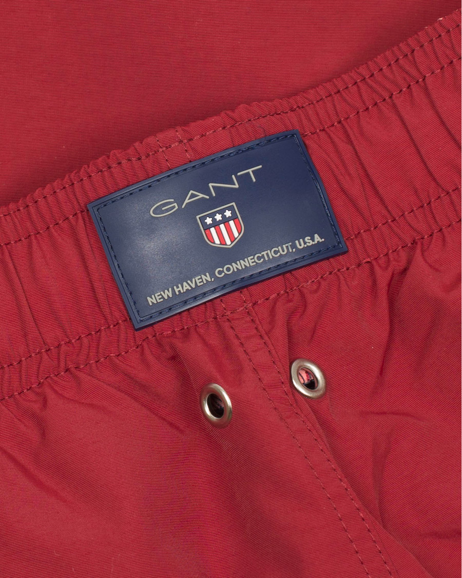 Herr | Badbyxor | GANT | Classic Swim Shorts Basic Mahogny Red