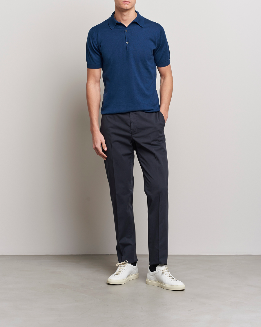 Herr | Pikéer | John Smedley | Adrian Slim Fit Sea Island Polo Indigo