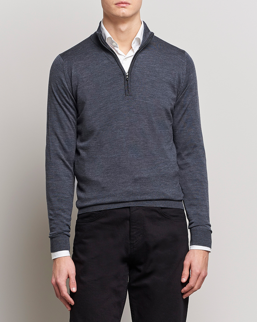 Herr | Tidlösa klassiker | John Smedley | Barrow Extra Fine Merino Half Zip Charcoal