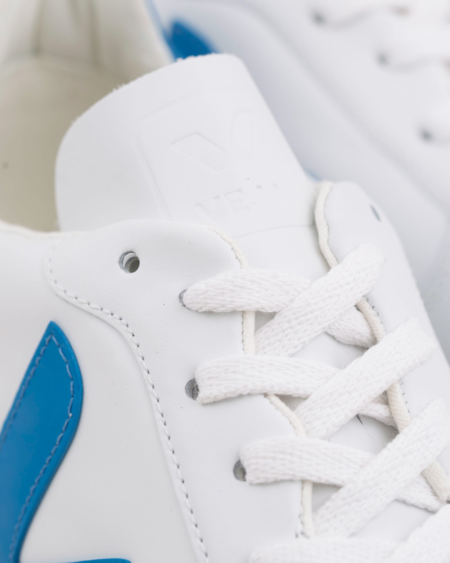 Herr | Veja V-10 Leather Sneaker Extra White/Swedish Blue | Veja | V-10 Leather Sneaker Extra White/Swedish Blue