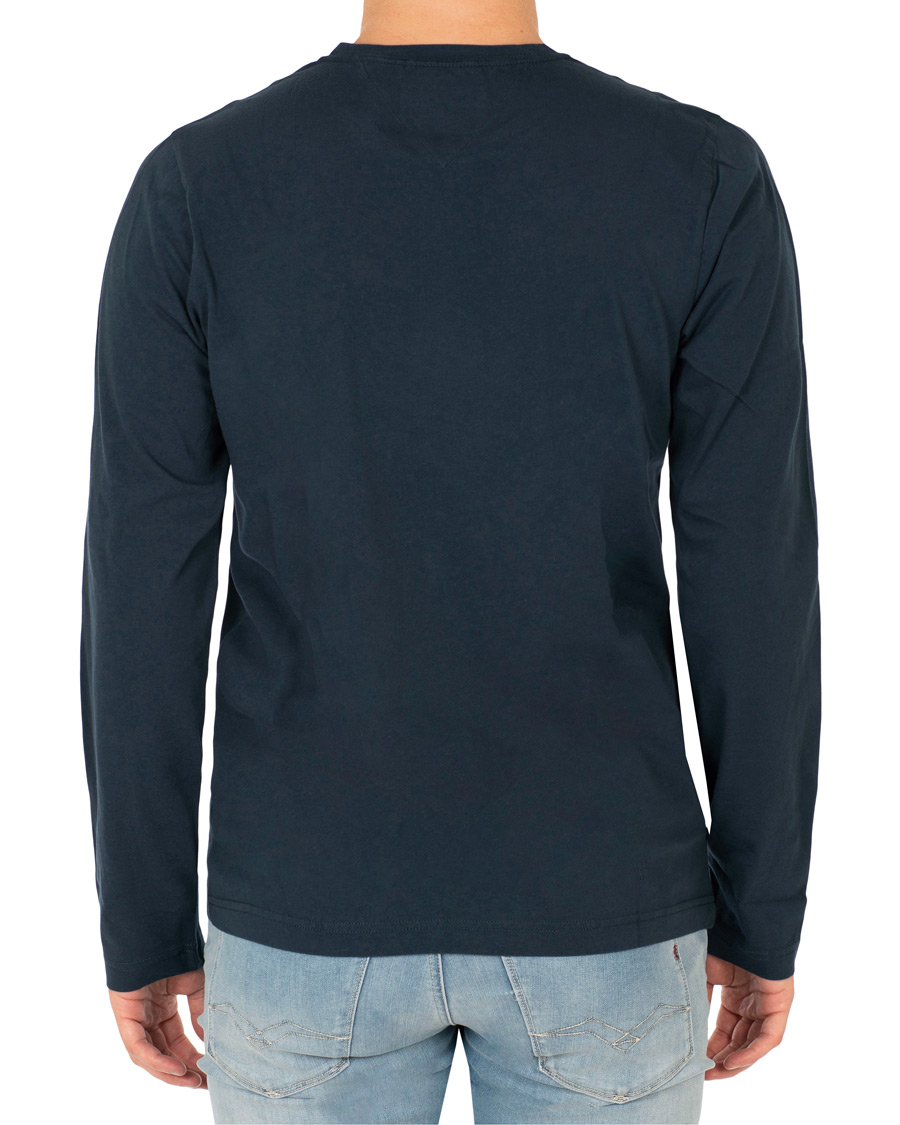 Herr | T-Shirts | Tommy Hilfiger | Logo Band Graphic Long Sleeve Tee Navy Blazer