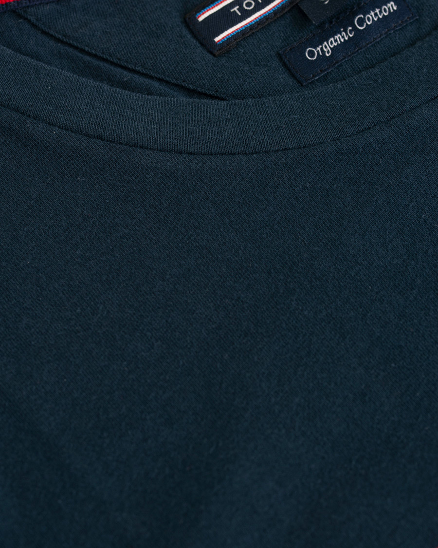 Herr | T-Shirts | Tommy Hilfiger | Logo Band Graphic Long Sleeve Tee Navy Blazer
