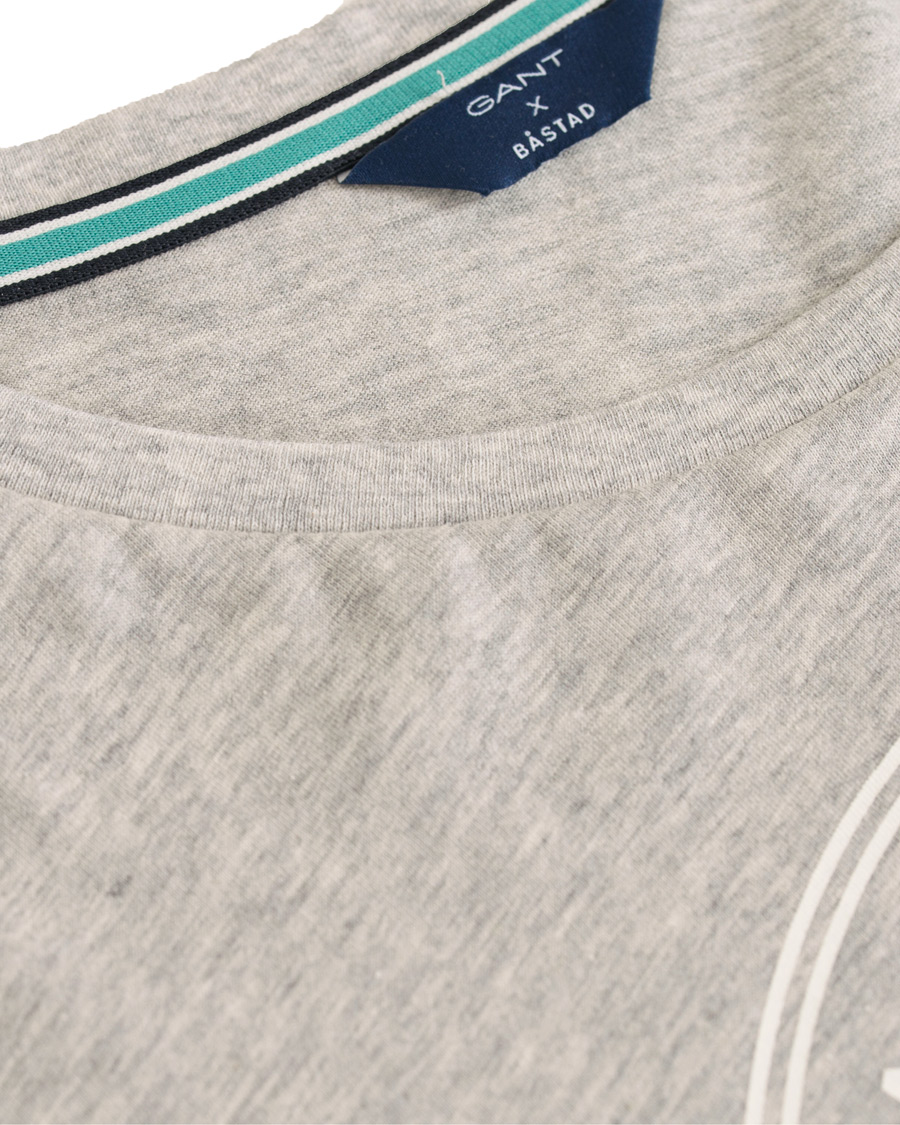 Herr | T-Shirts | GANT | Båstad Crew Neck Tee Light Grey Melange