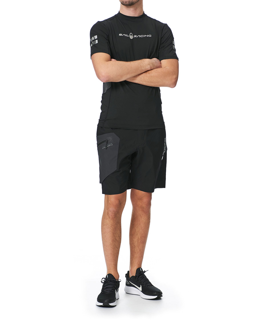 Herr | T-Shirts | Sail Racing | Reference Rashguard Tee Carbon