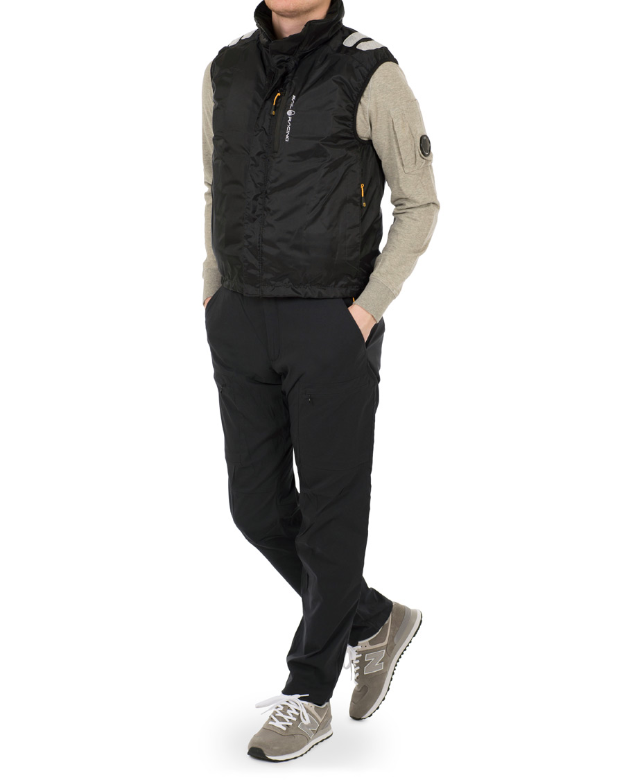 Herr | Sail Racing SR-40 Floater Vest Carbon | Sail Racing | SR-40 Floater Vest Carbon