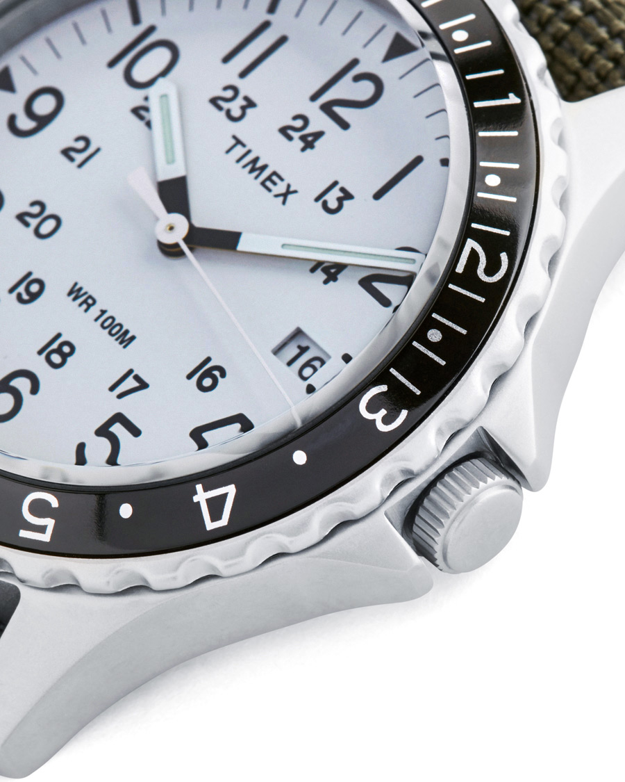 Herr | Timex Navi Ocean Blasted Steel/Pearl White Dial | Timex | Navi Ocean Blasted Steel/Pearl White Dial