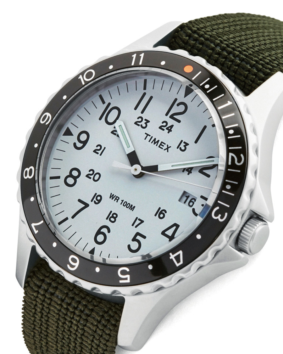 Herr | Timex Navi Ocean Blasted Steel/Pearl White Dial | Timex | Navi Ocean Blasted Steel/Pearl White Dial