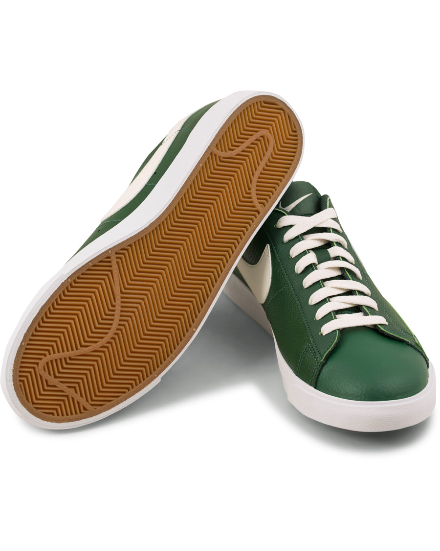 Herr | Nike Blazer Low Leather Sneaker Green | Nike | Blazer Low Leather Sneaker Green