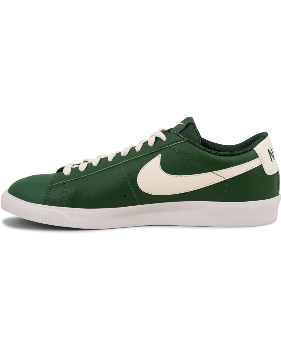 Herr | Nike Blazer Low Leather Sneaker Green | Nike | Blazer Low Leather Sneaker Green