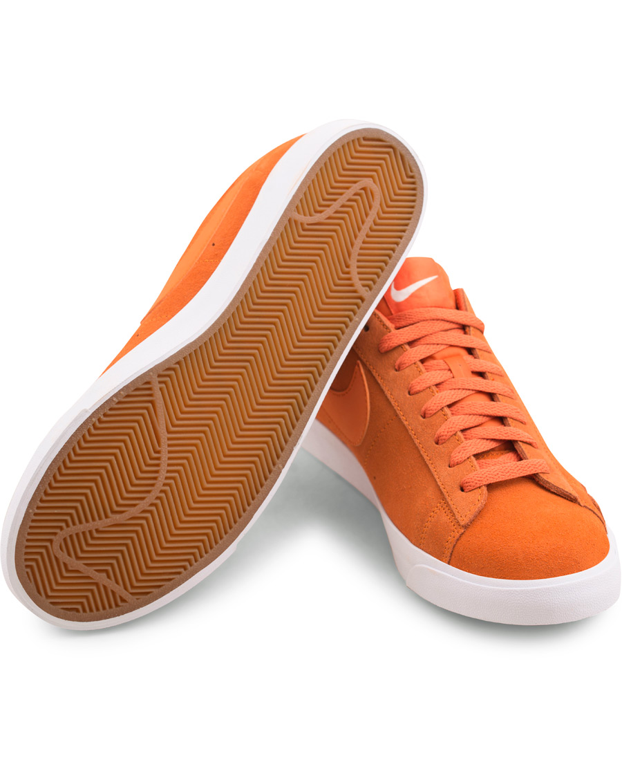 Herr | Nike Blazer Low Suede Sneaker Campfire Orange | Nike | Blazer Low Suede Sneaker Campfire Orange