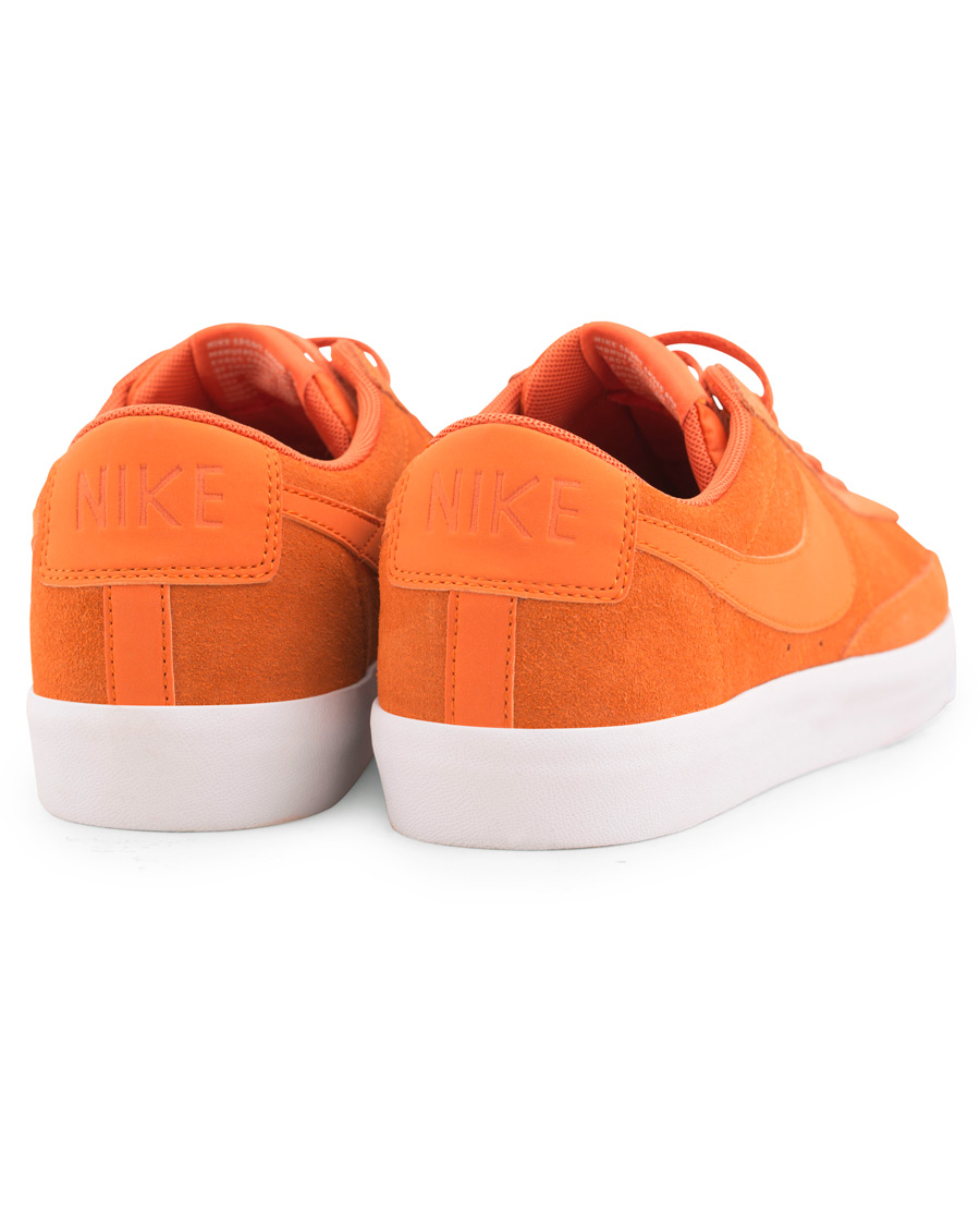 Herr | Nike Blazer Low Suede Sneaker Campfire Orange | Nike | Blazer Low Suede Sneaker Campfire Orange