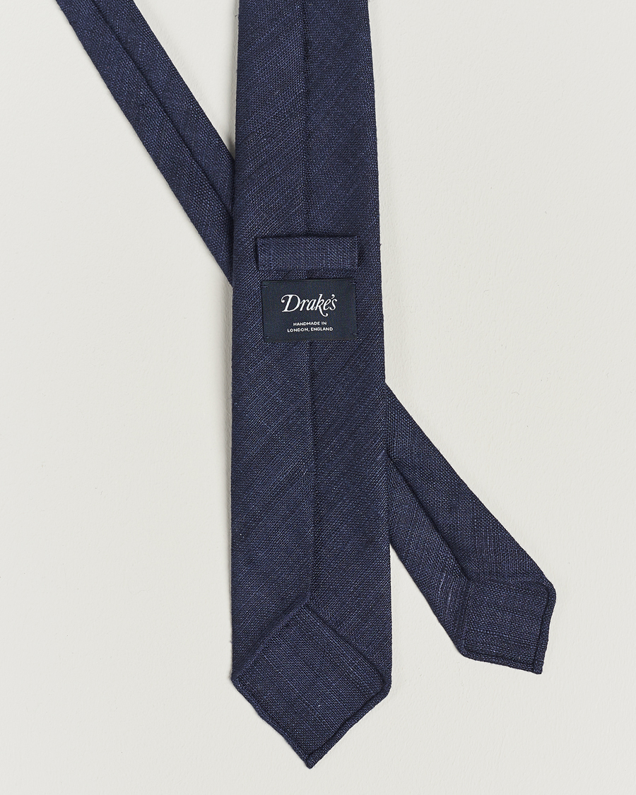 Herr |  | Drake's | Tussah Silk Handrolled 8 cm Tie Navy