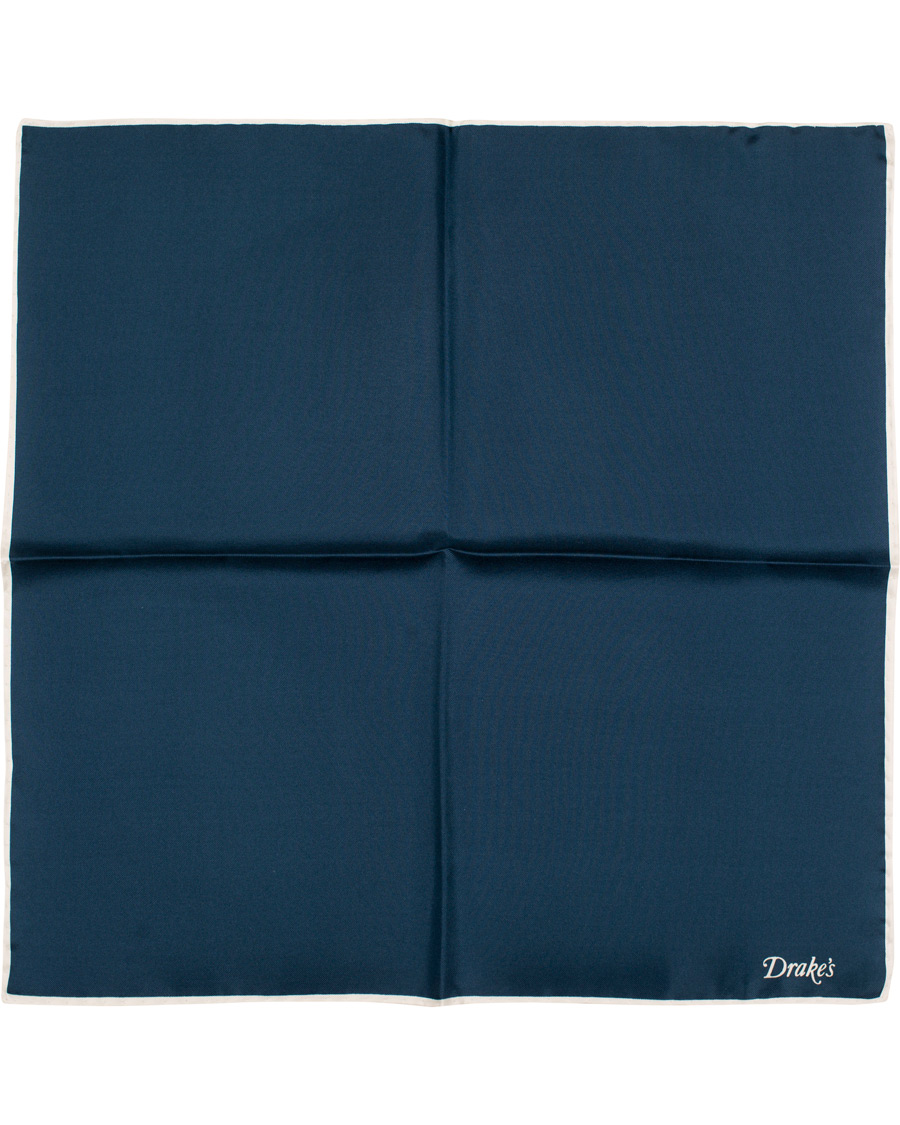 Herr | Drake's Silk Twill Pocket Square Navy | Drake's | Silk Twill Pocket Square Navy