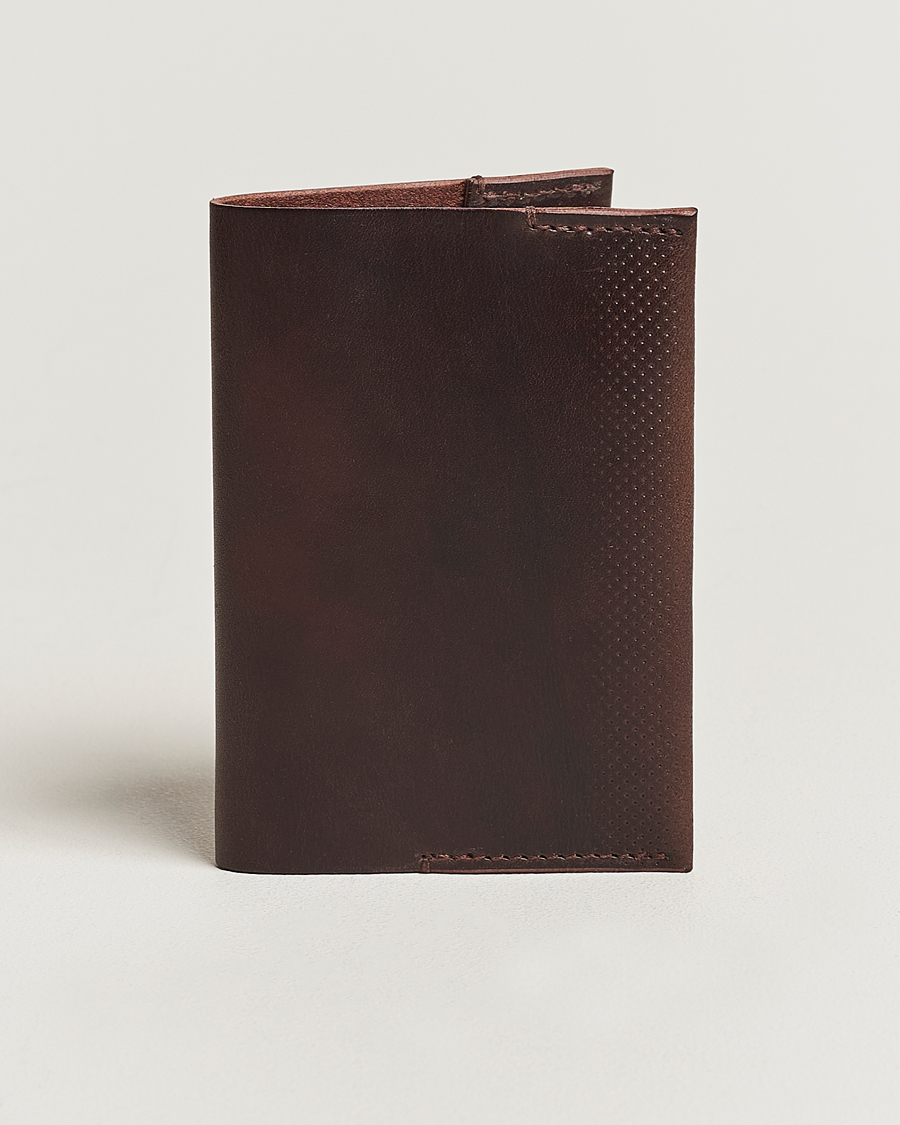 Herr | Tärnsjö Garveri Passport Cover Dark Brown | Tärnsjö Garveri | Passport Cover Dark Brown
