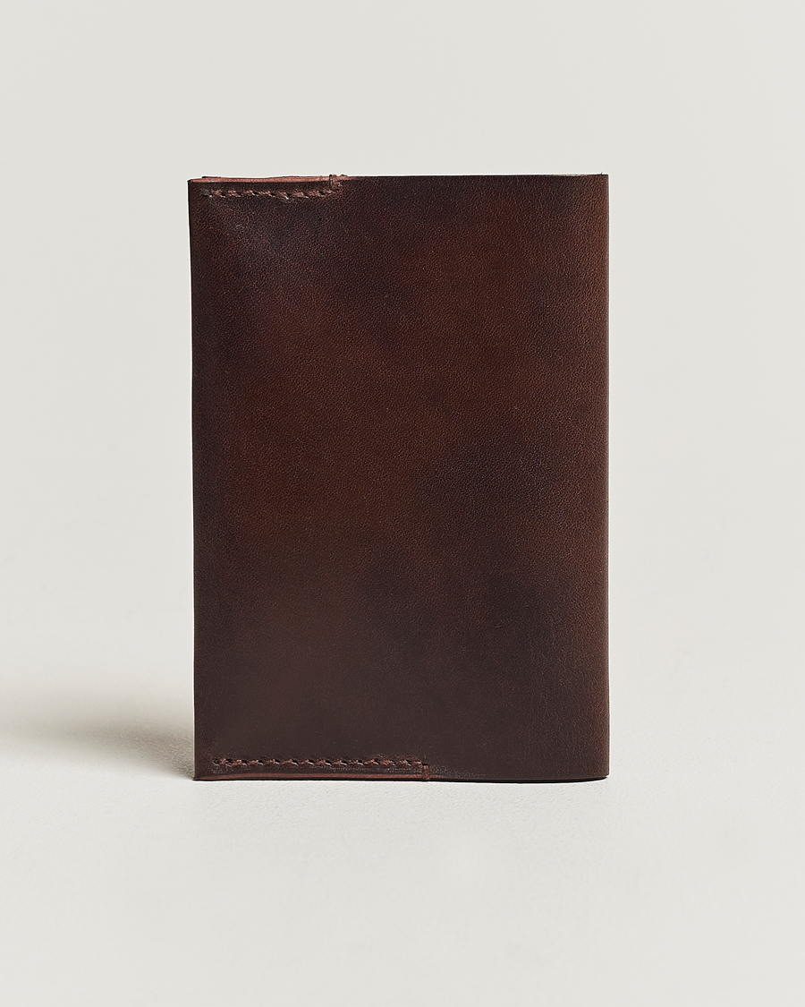 Herr | Tärnsjö Garveri Passport Cover Dark Brown | Tärnsjö Garveri | Passport Cover Dark Brown