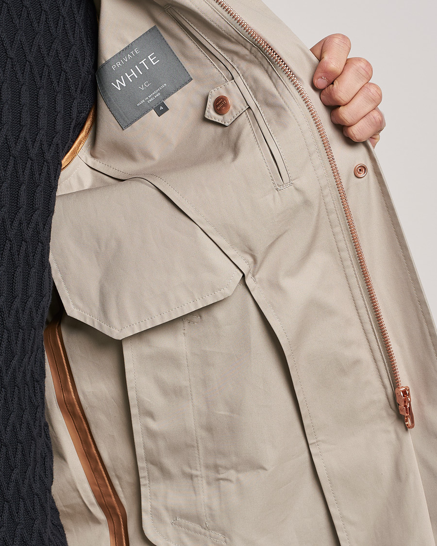 Herr | Jackor | Private White V.C. | Unlined Cotton Ventile Mac Coat 3.0 Stone