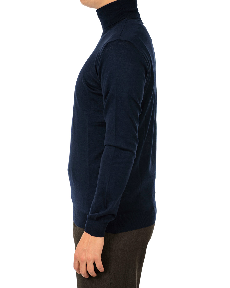 Herr | Tröjor | Oscar Jacobson | Cole Extra Fine Merino Rollneck Navy