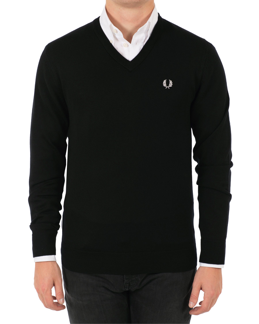 Herr | Tröjor | Fred Perry | Merino Wool V-Neck Pullover Black
