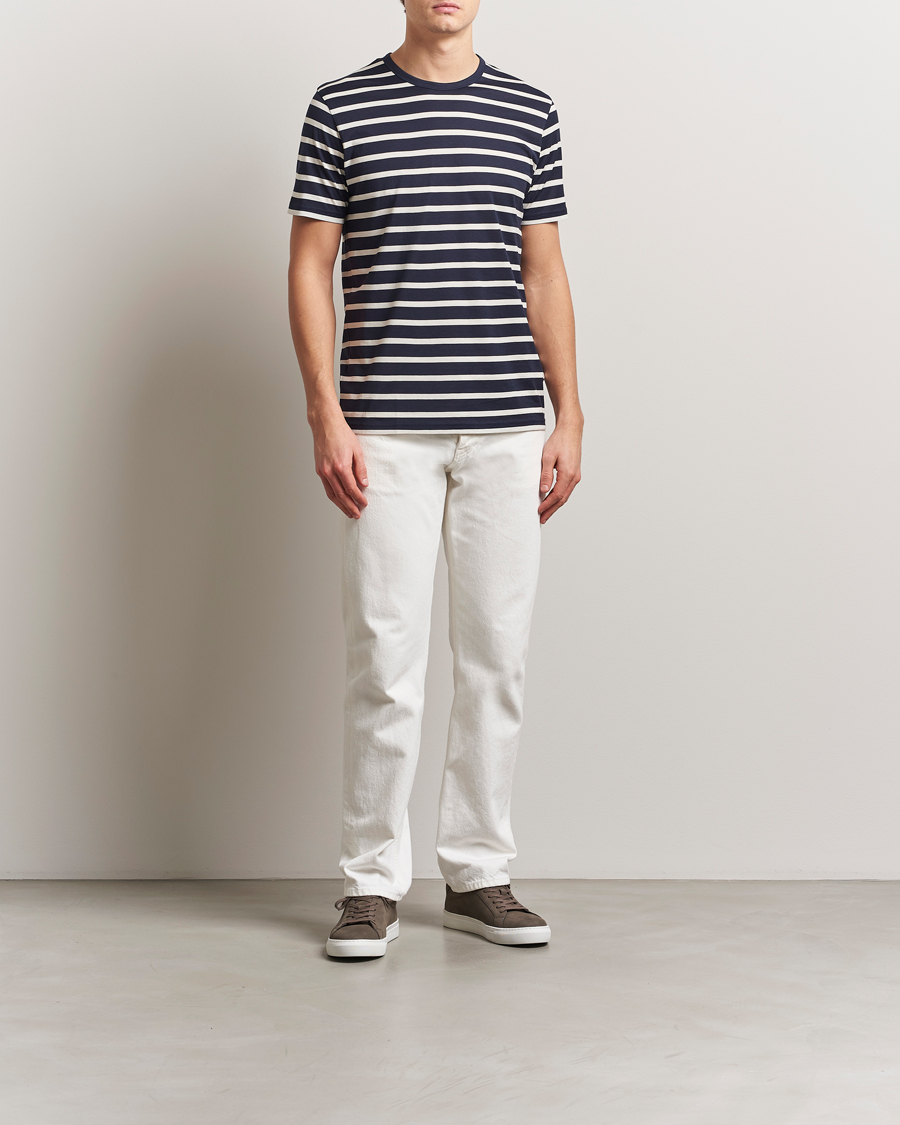 Herr | T-Shirts | Sunspel | Striped Crew Neck Q82 Cotton T-Shirt Navy/Ecru