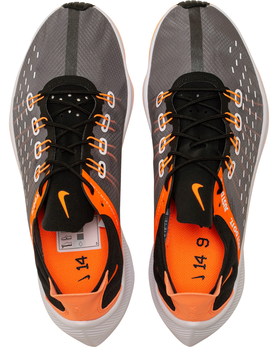 Herr | Nike EXP-14 Just Do It Running Sneaker Grey | Nike | EXP-14 Just Do It Running Sneaker Grey