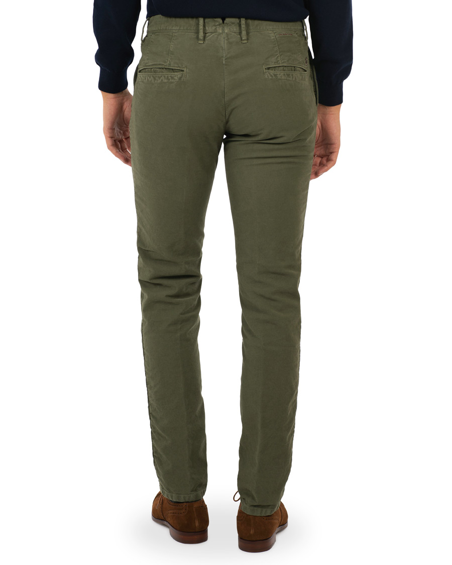 Herr | Byxor | Incotex | Slim Fit Garment Dyed Washed Slacks Army Green W29