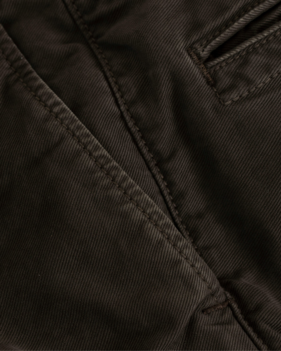 Herr | Byxor | Incotex | Slim Fit Garment Dyed Washed Slacks Dark Brown