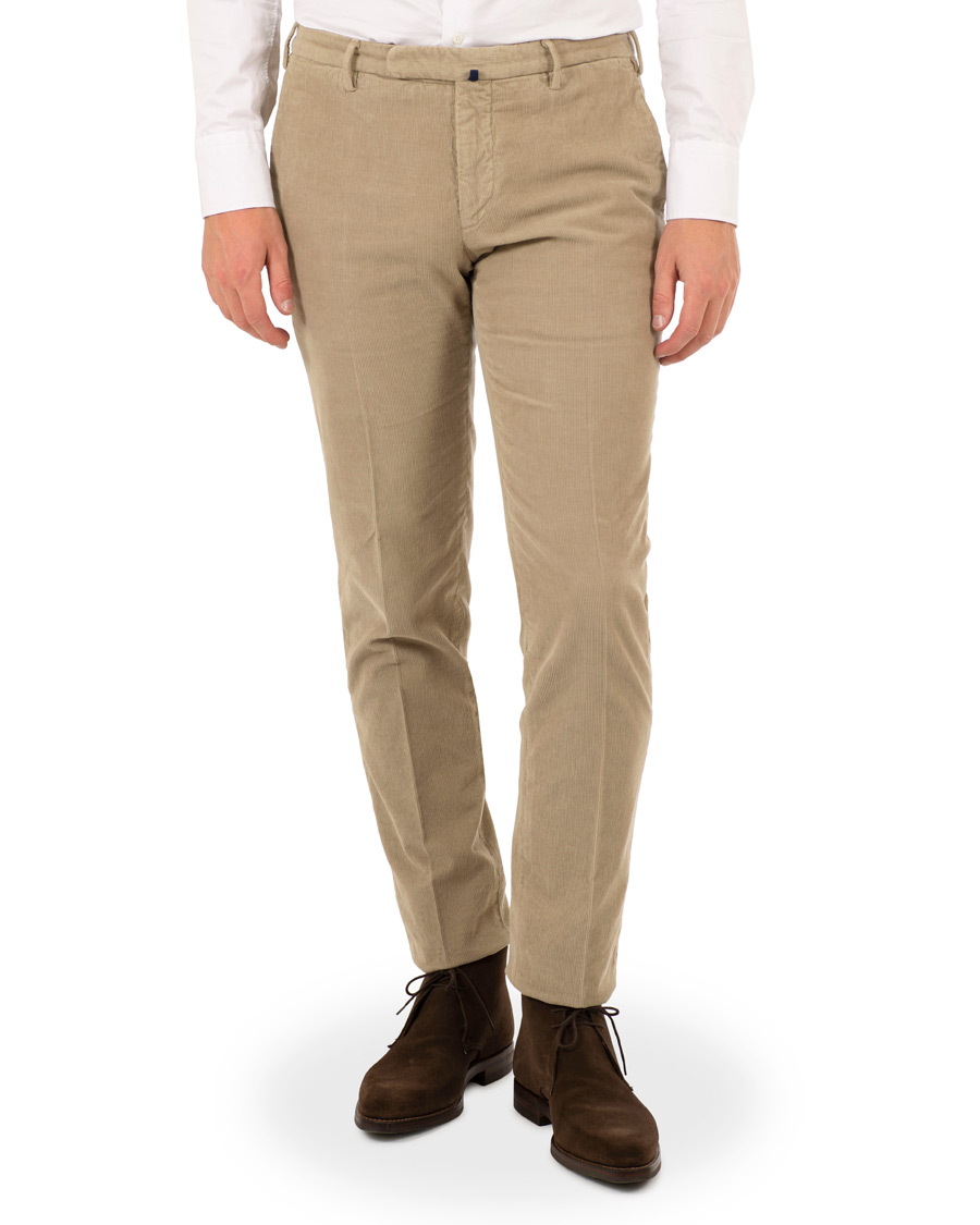 Herr | Byxor | Incotex | Garment Dyed Baby Cord Stretch Trousers Khaki