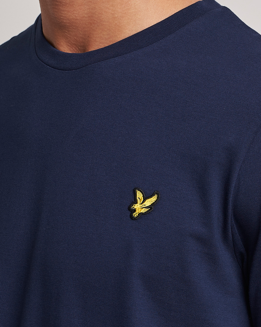 Herr | T-Shirts | Lyle & Scott | Long Sleeve Crew Neck T-Shirt Navy