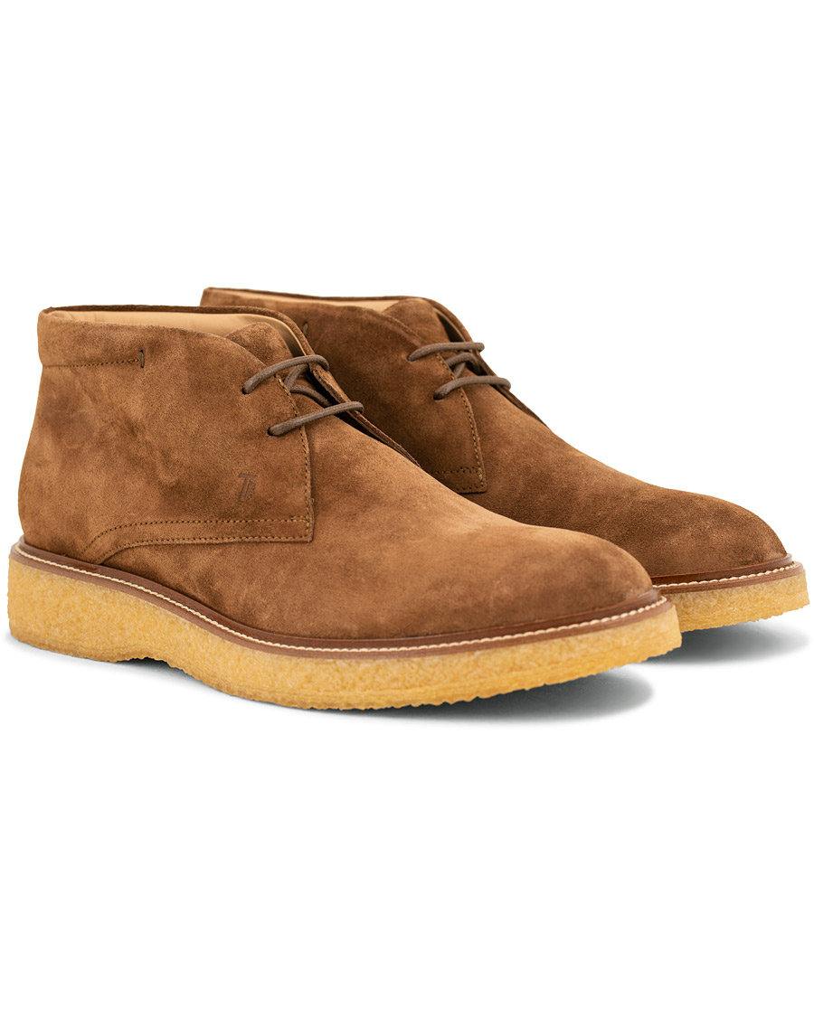 Herr | Tod's Crepe Sole Chukka Boot Medium Brown Suede | Tod's | Crepe Sole Chukka Boot Medium Brown Suede
