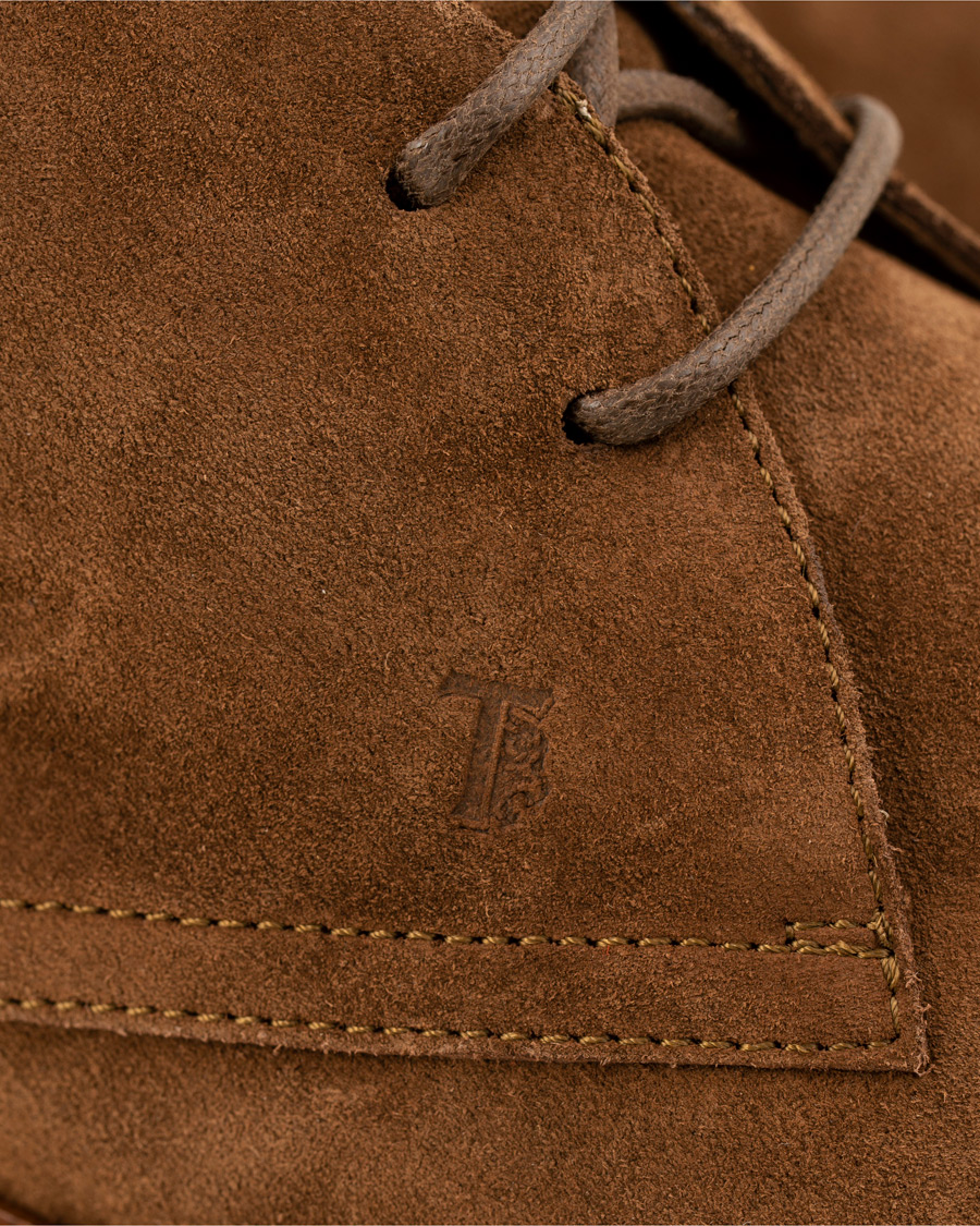 Herr | Tod's Crepe Sole Chukka Boot Medium Brown Suede | Tod's | Crepe Sole Chukka Boot Medium Brown Suede