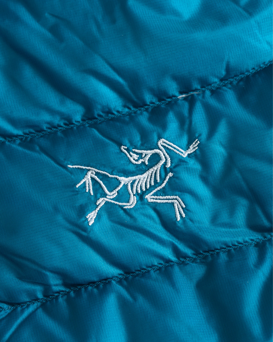 Herr | Jackor | Arc'teryx | Cerium LT Quilted Shell Hooded Down Jacket Deep Cove