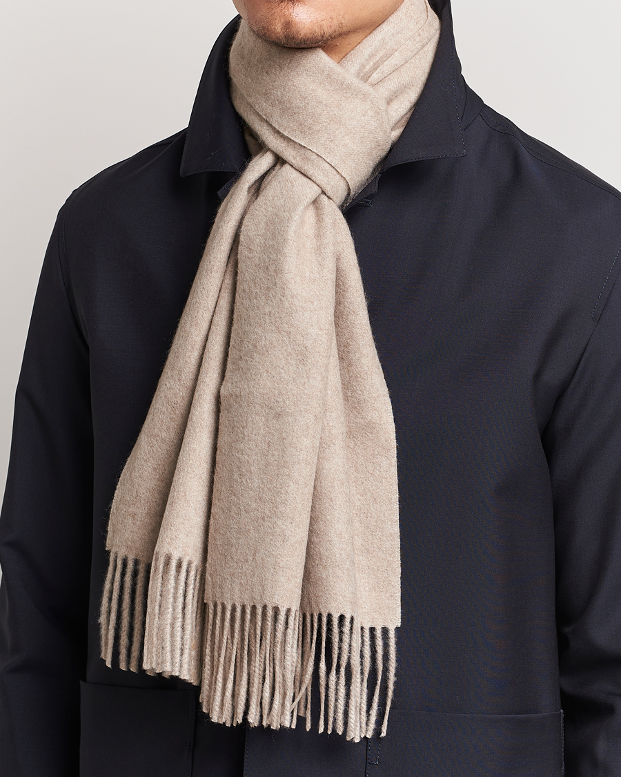 Herr | Piacenza Cashmere | Piacenza Cashmere | Cashmere Scarf Light Beige