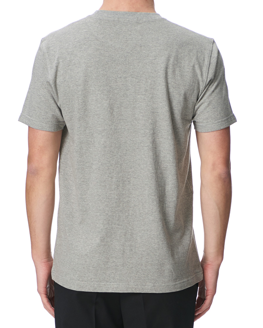 Herr | T-Shirts | Nudie Jeans | Daniel Logo Tee Grey Melange