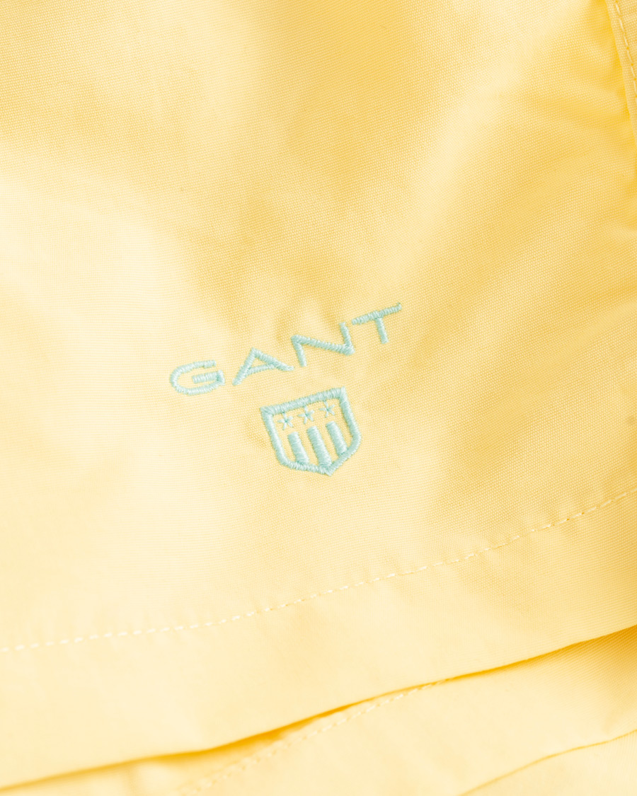 Herr | Badbyxor | GANT | Classic Swim Shorts Lemon