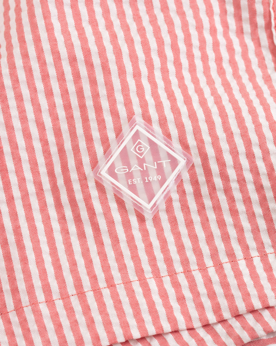 Herr | Badbyxor | GANT | Seersucker Swim Shorts Mineral Red