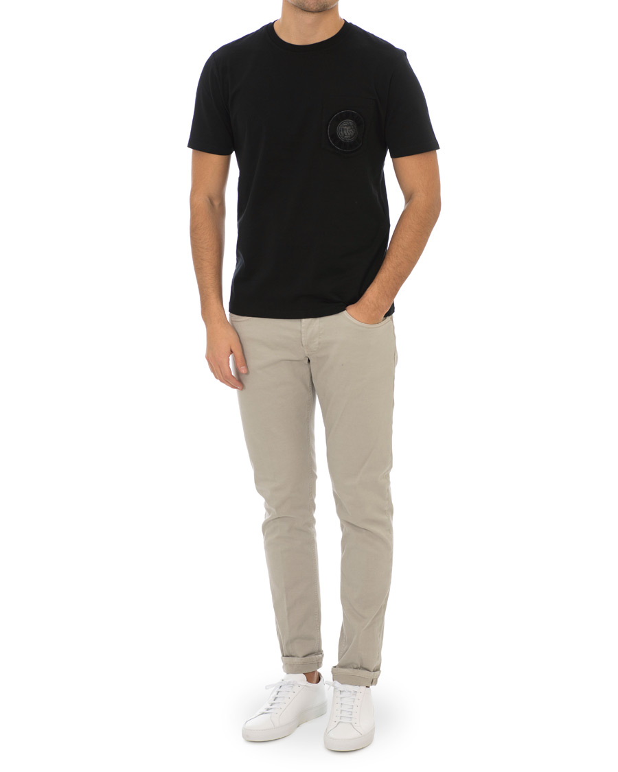 Herr | T-Shirts | Versus Versace | Pocket Logo Tee Black