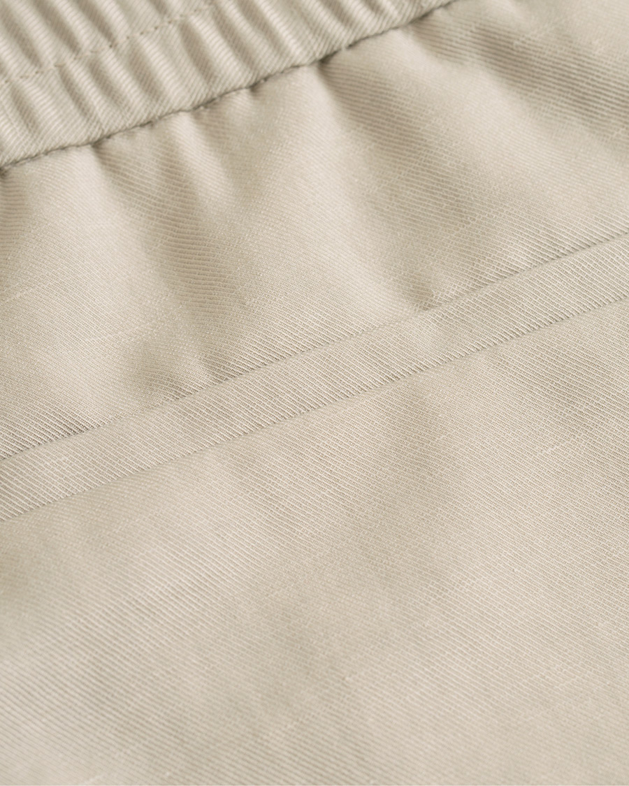 Herr | Byxor | Filippa K | Terry Cropped Linen Slacks Khaki