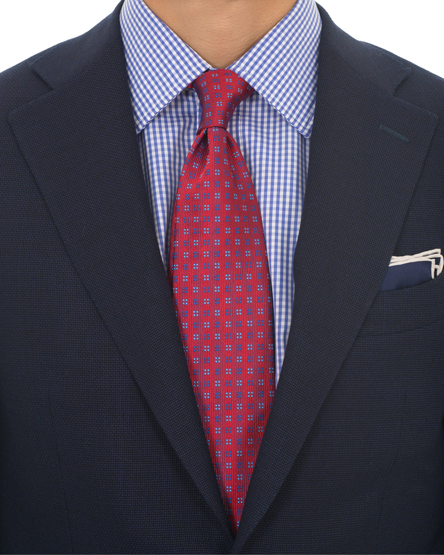 Herr | Turnbull & Asser Mini Square Spot Silk 9,5cm Tie Red/Blue | Turnbull & Asser | Mini Square Spot Silk 9,5cm Tie Red/Blue