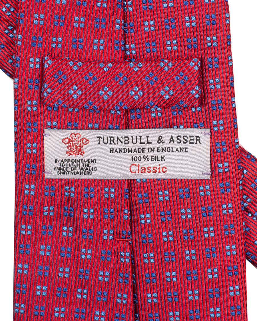 Herr | Turnbull & Asser Mini Square Spot Silk 9,5cm Tie Red/Blue | Turnbull & Asser | Mini Square Spot Silk 9,5cm Tie Red/Blue