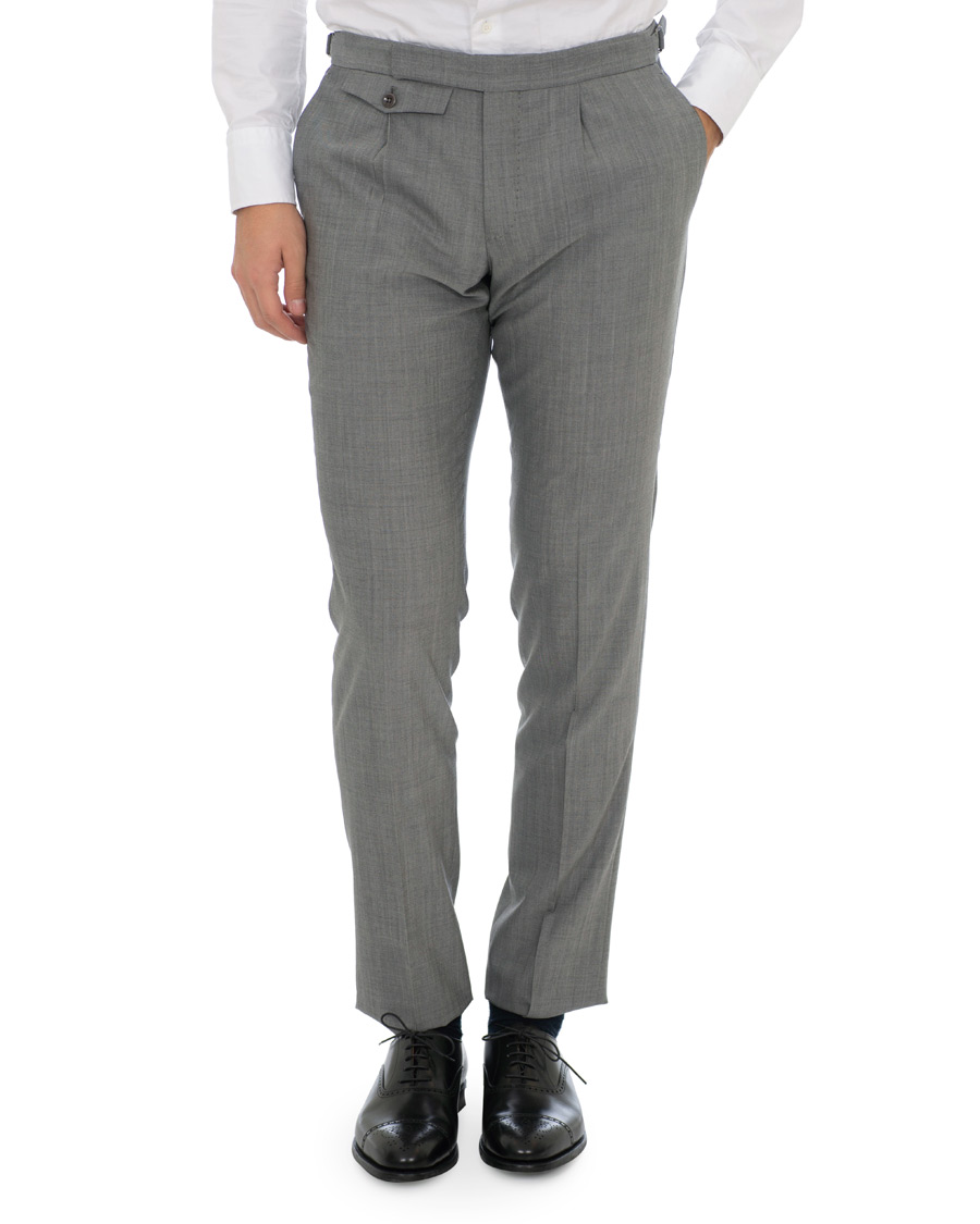 Herr | Byxor | Incotex | Slim Fit Pleated Super 130's Wool Trousers Light Grey