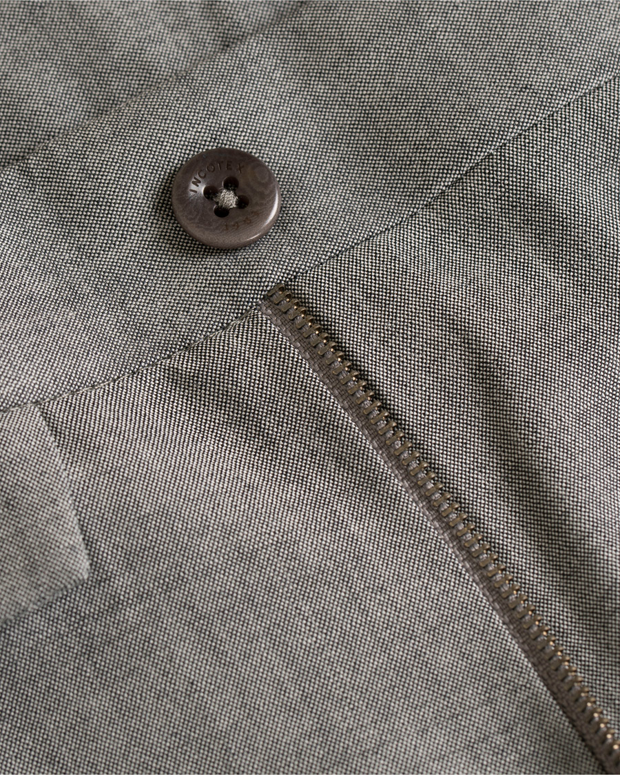 Herr | Byxor | Incotex | Slim Fit Pleated Super 130's Wool Trousers Light Grey