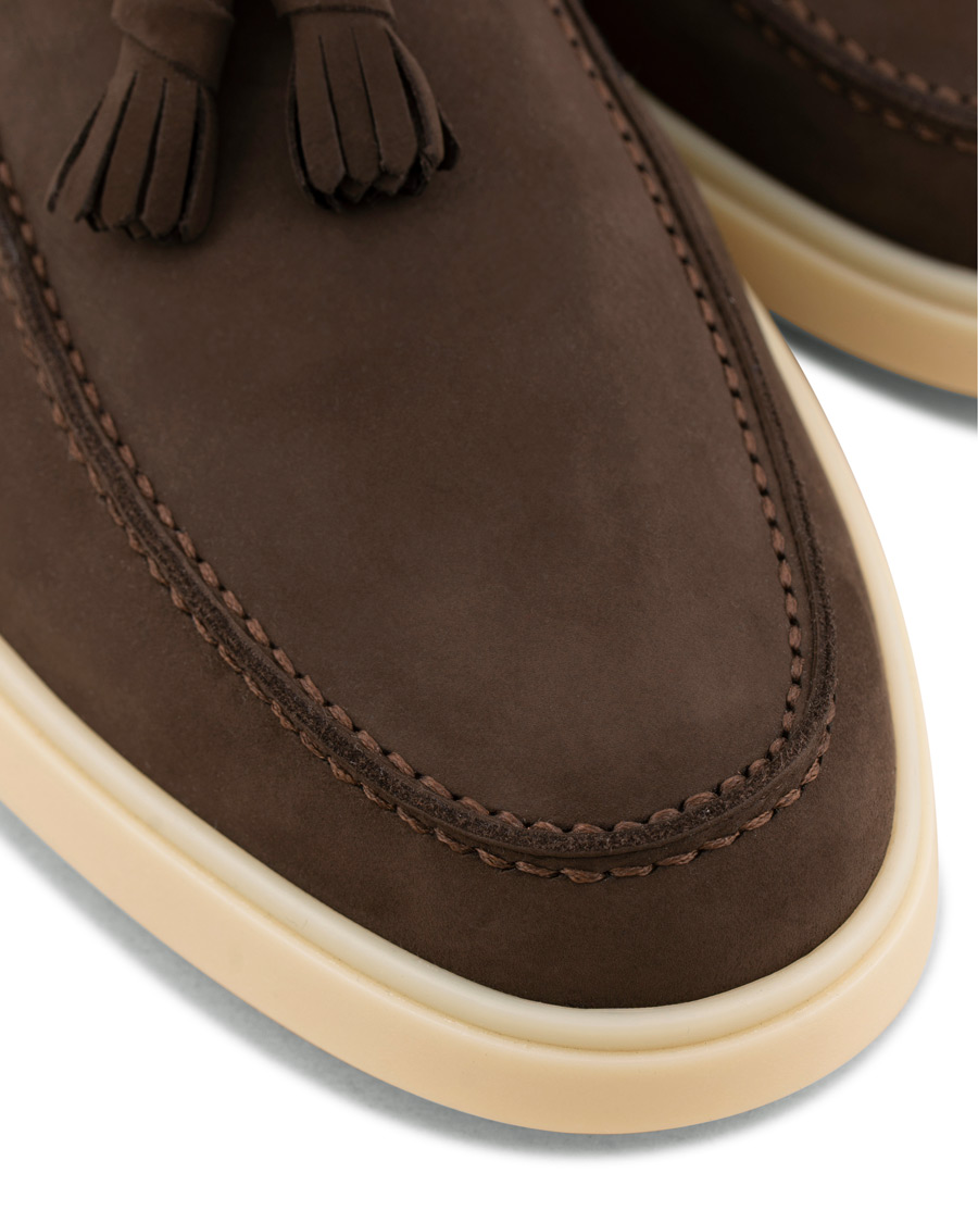 Herr | Santoni Yalta Tassel Loafer Dark Brown Nubuck | Santoni | Yalta Tassel Loafer Dark Brown Nubuck