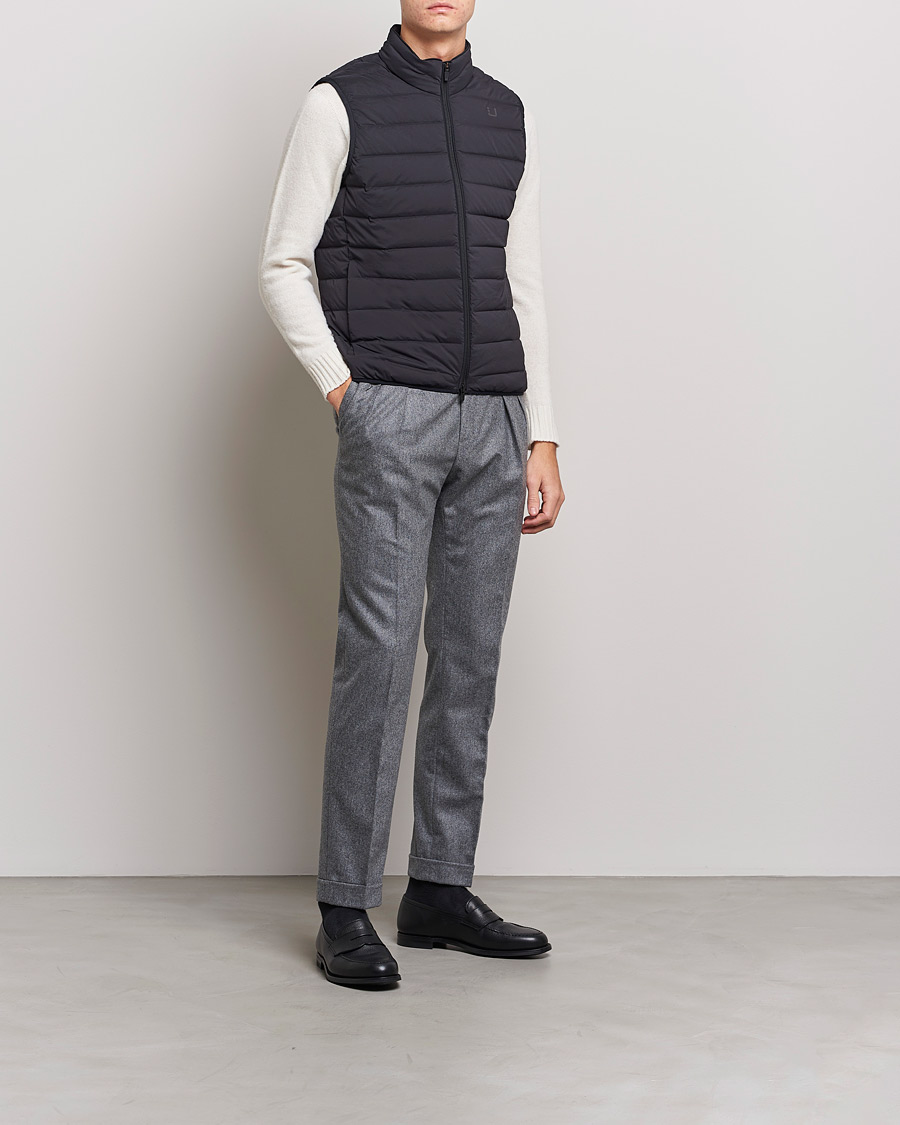 Herr | Västar | UBR | Sonic Vest Black Storm