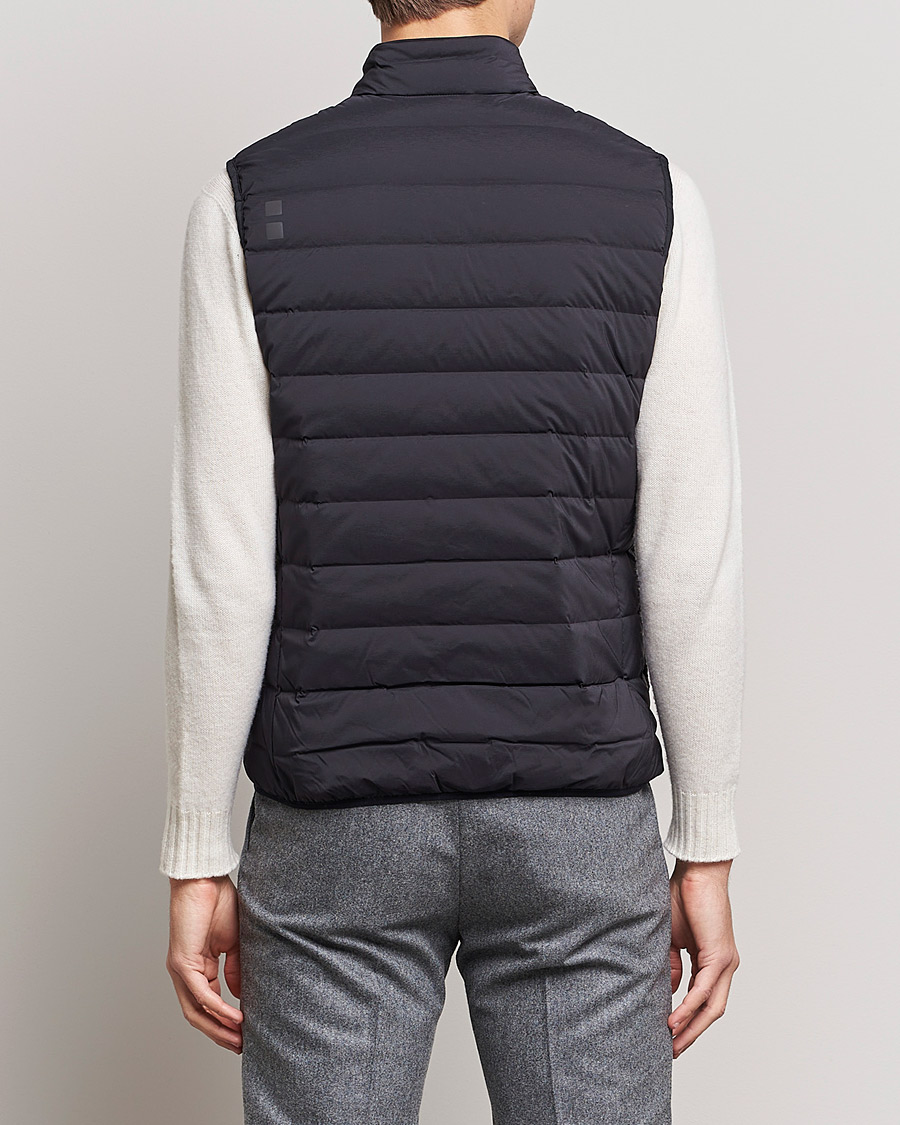 Herr | Västar | UBR | Sonic Vest Black Storm