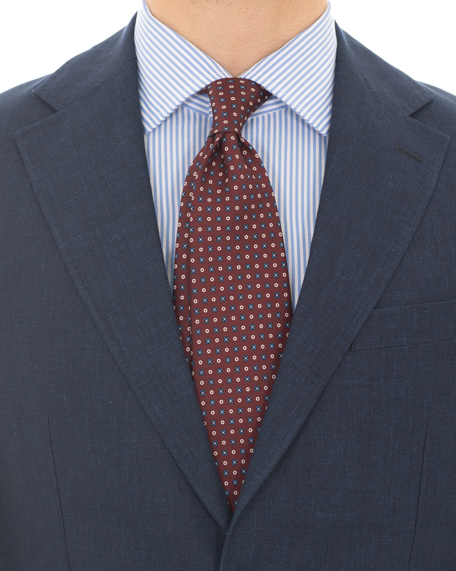 Herr | E. Marinella 3-Fold Micro Fantasy 8 cm Silk Tie Burgundy | E. Marinella | 3-Fold Micro Fantasy 8 cm Silk Tie Burgundy