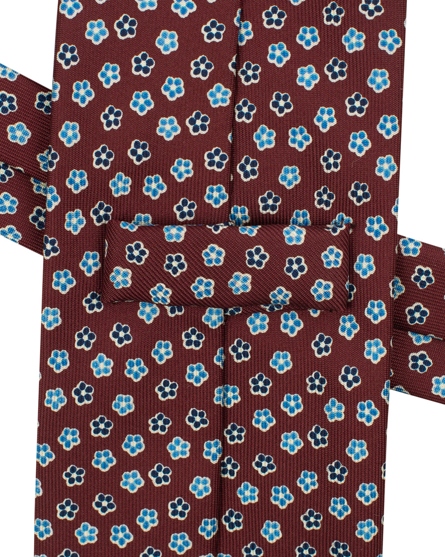 Herr | E. Marinella 3-Fold Micro Flower 8 cm Silk Tie Burgundy | E. Marinella | 3-Fold Micro Flower 8 cm Silk Tie Burgundy