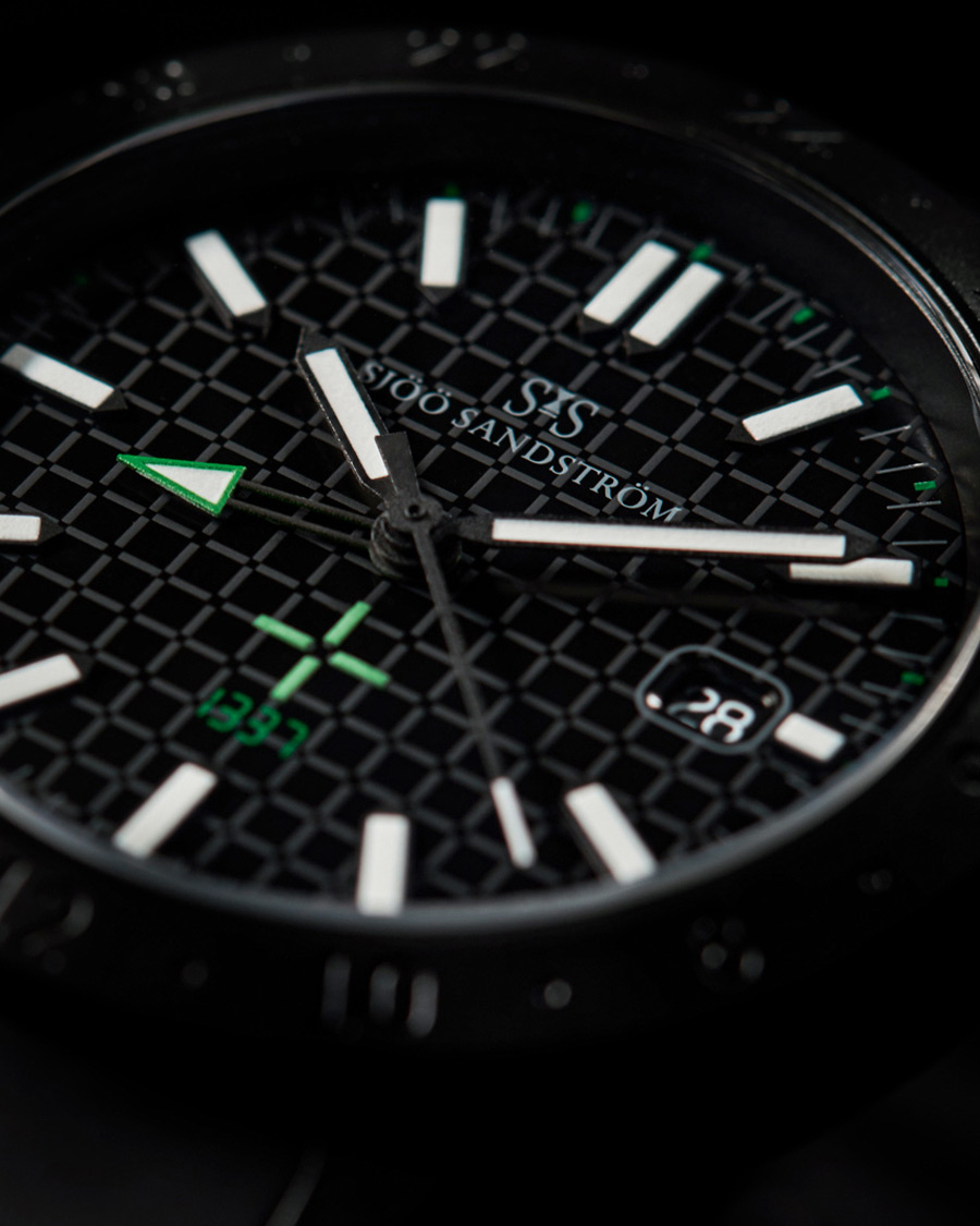 Herr | Sjöö Sandström Royal Steel Worldtimer LEET Black with Rubber 41mm | Sjöö Sandström | Royal Steel Worldtimer LEET Black with Rubber 41mm