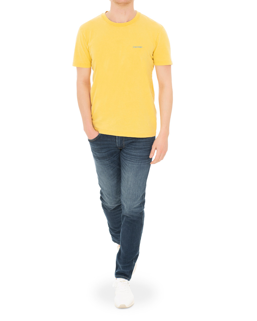 Herr | T-Shirts | Calvin Klein | Garment Dyed Tee Yellow