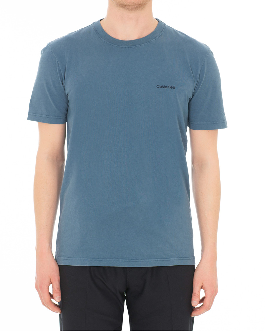 Herr | T-Shirts | Calvin Klein | Garment Dyed Tee Denim Blue