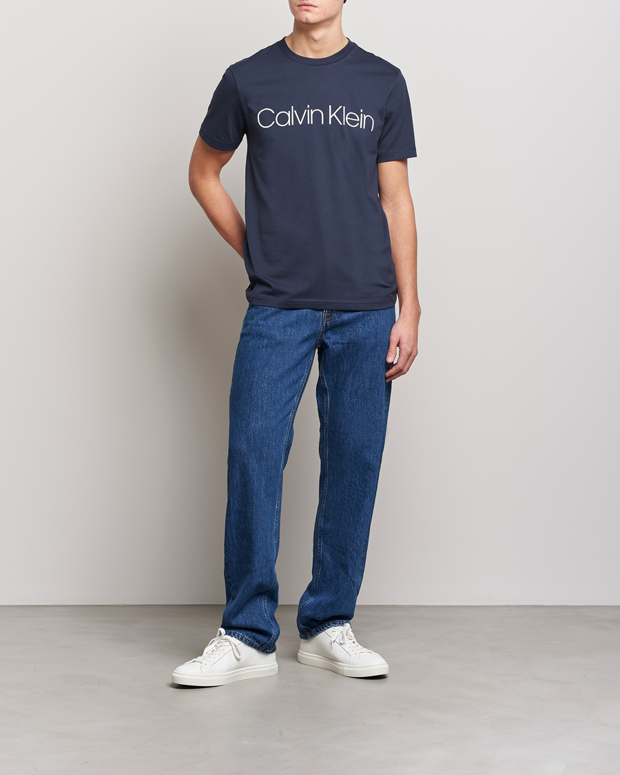 Herr | T-Shirts | Calvin Klein | Front Logo Tee Navy